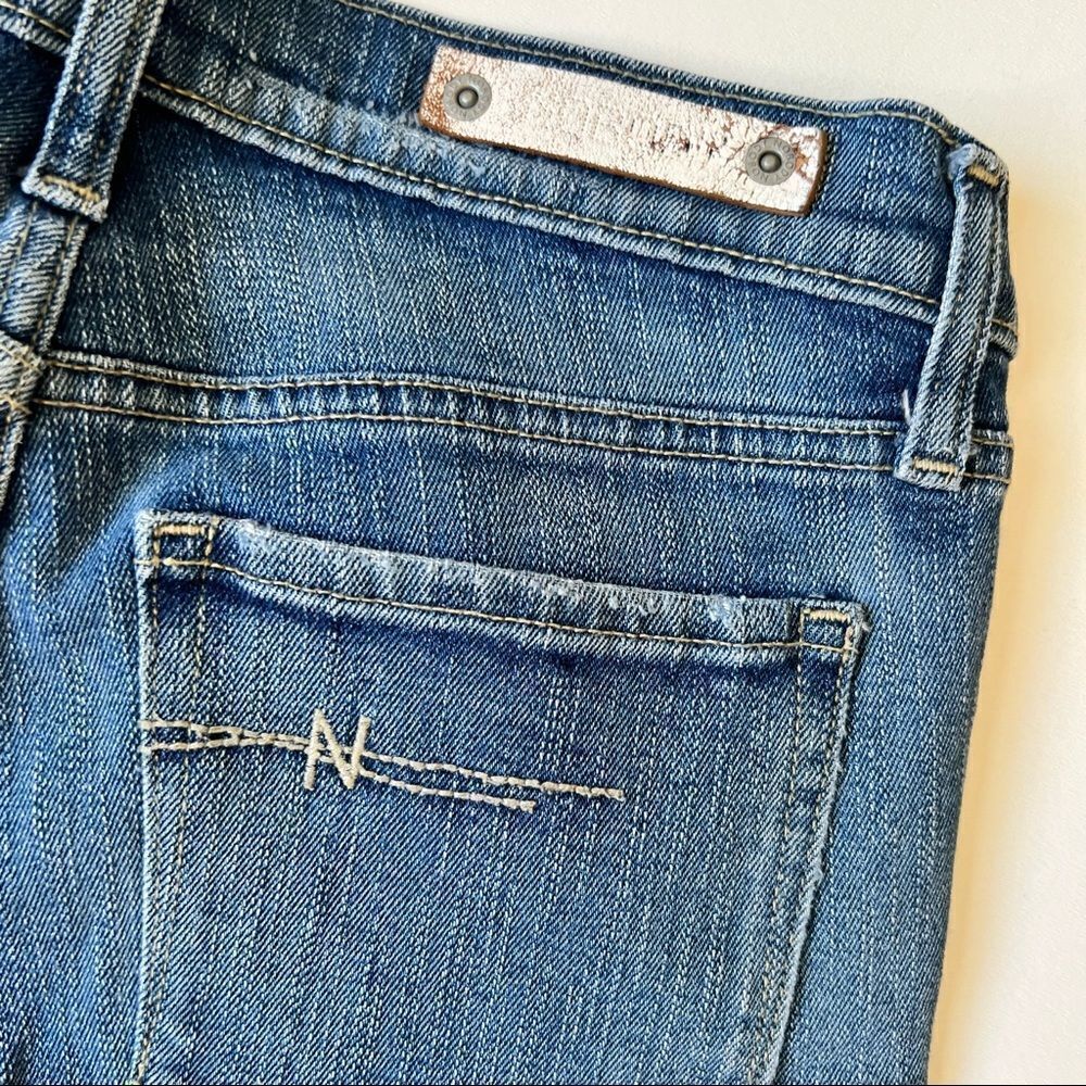 Nobody Mid-Rise Denim Jeans - Picture 5 of 11